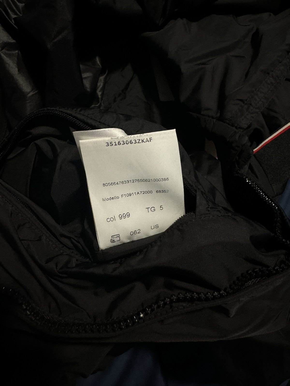 Moncler Moncler jacket Size US L / EU 52-54 / 3 - 9 Thumbnail