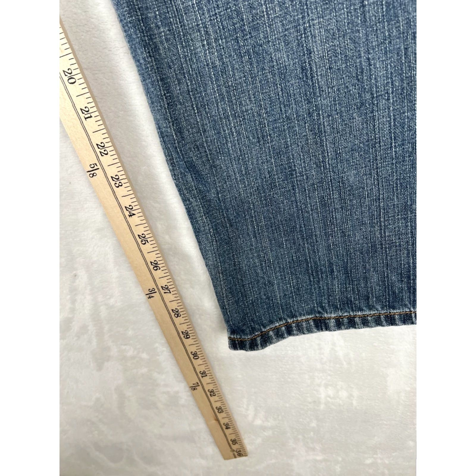 Levi's Levi's 559 Jeans Relaxed Straight Denim 38 x 30 Blue Cotton USA 90s Vintage? No, Not Vintage Size US 38 / EU 54 - 2 Thumbnail