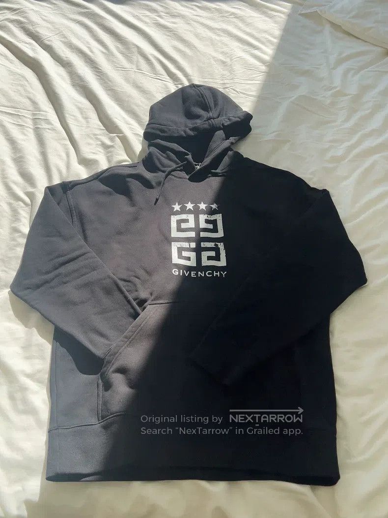 Givenchy #REF! Size US M / EU 48-50 / 2 - 1 Thumbnail