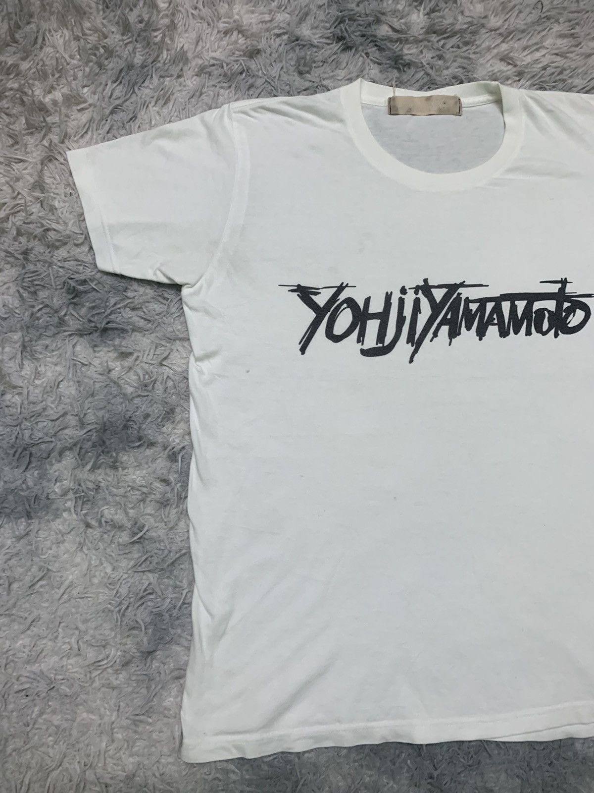 Ground Y GROUND Y BY YOHJI YAMAMOTO T SHIRT SPELL OUT RARE Size US L / EU 52-54 / 3 - 3 Thumbnail