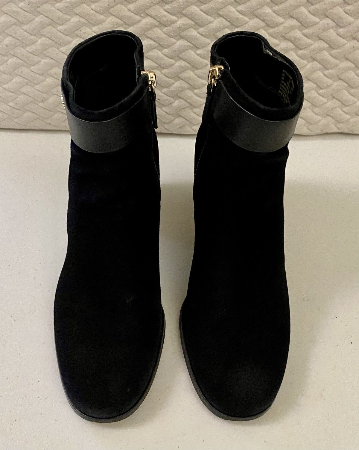 Kate Spade Kate Spade NY Black Suede Logo Ankle Morgan Bootie 9 US VGC Size US 9 / IT 39 - 15 Thumbnail