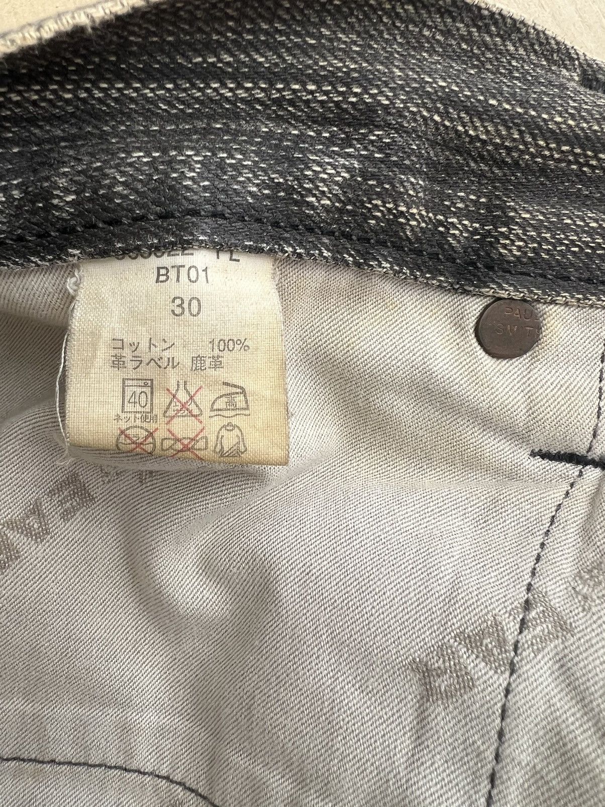 Paul Smith Vintage Paul Smith Red Ear Fade Black Denim Bootcut Jeans Size US 30 / EU 46 - 24 Thumbnail