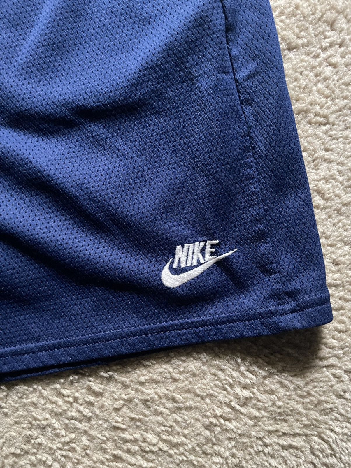 Nike Nike Navy Mesh Shorts Size US 32 / EU 48 - 2 Thumbnail
