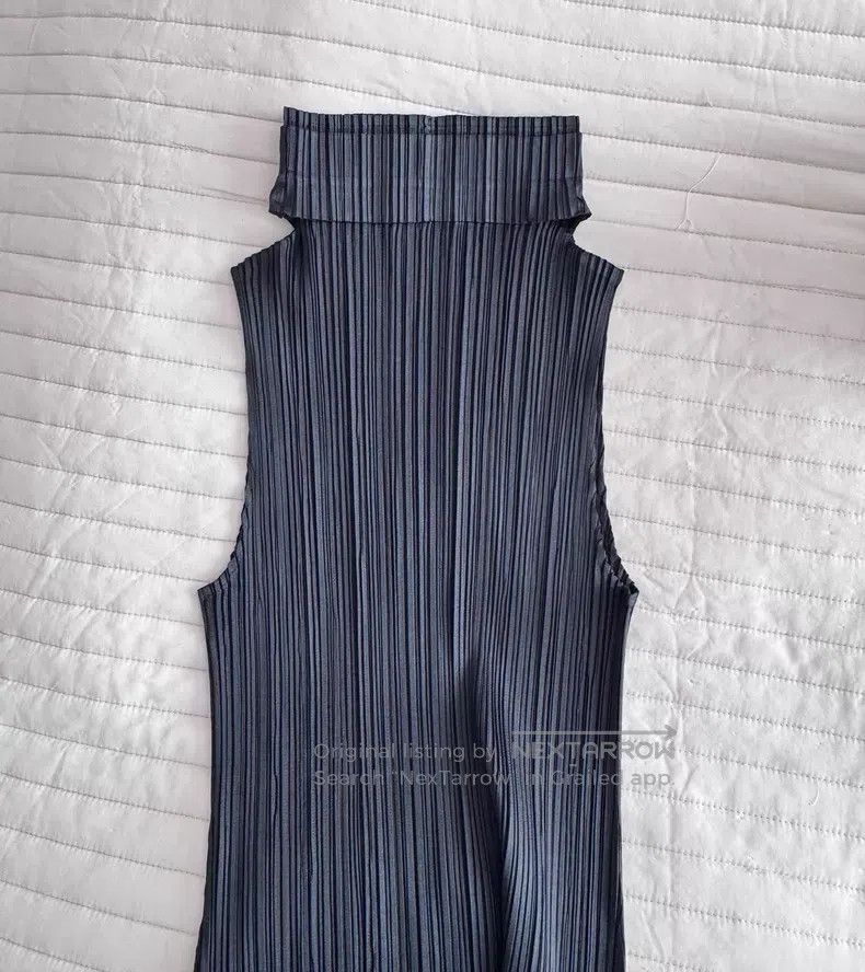 Issey Miyake Issey Miyake Black Pleated Dress Size M / US 6-8 / IT 42-44 - 3 Thumbnail