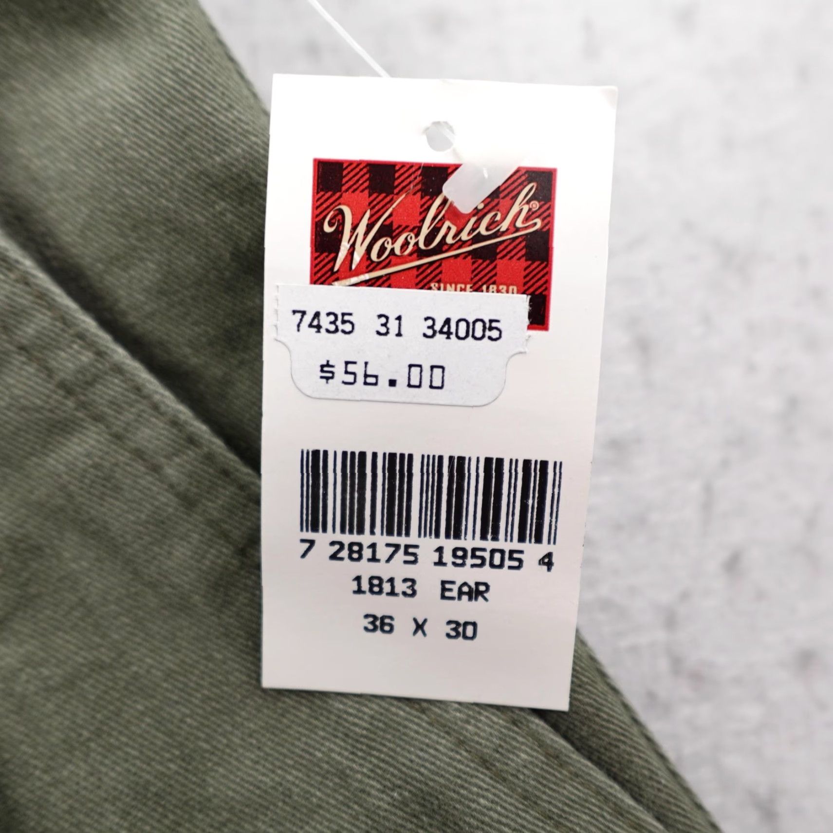 Vintage VINTAGE Woolrich Pants Mens 36x30 Cargo Canvas Green 90s Workwear Pleated Ready to Ship Mens Size US 36 / EU 52 - 4 Thumbnail