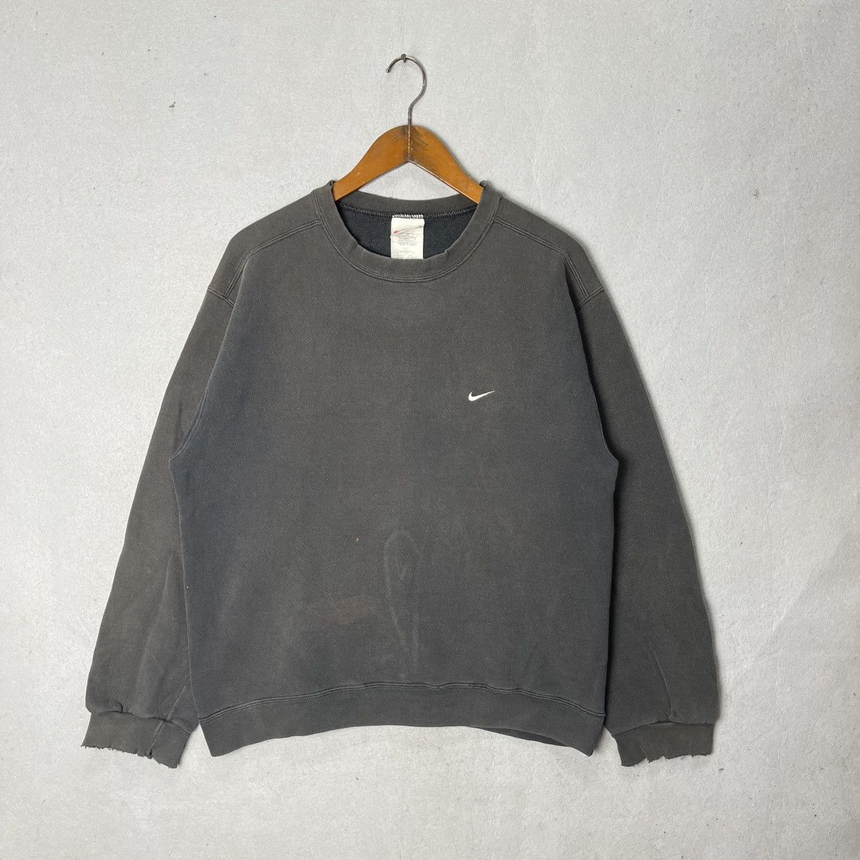 Nike Vintage Nike Mini Swoosh Distressed Sweatshirt Size US M / EU 48-50 / 2 - 1 Thumbnail