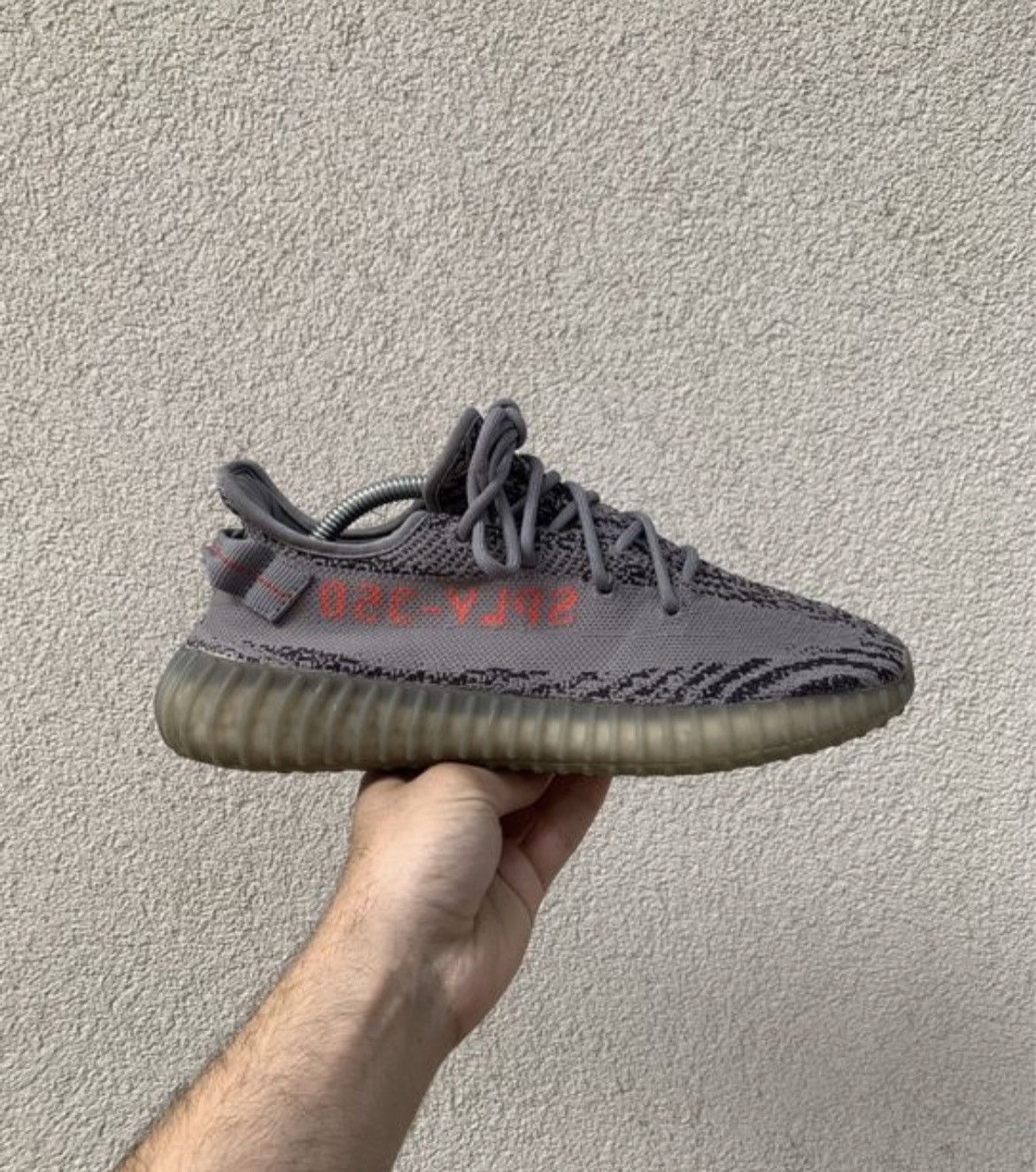 Kanye beluga outlet