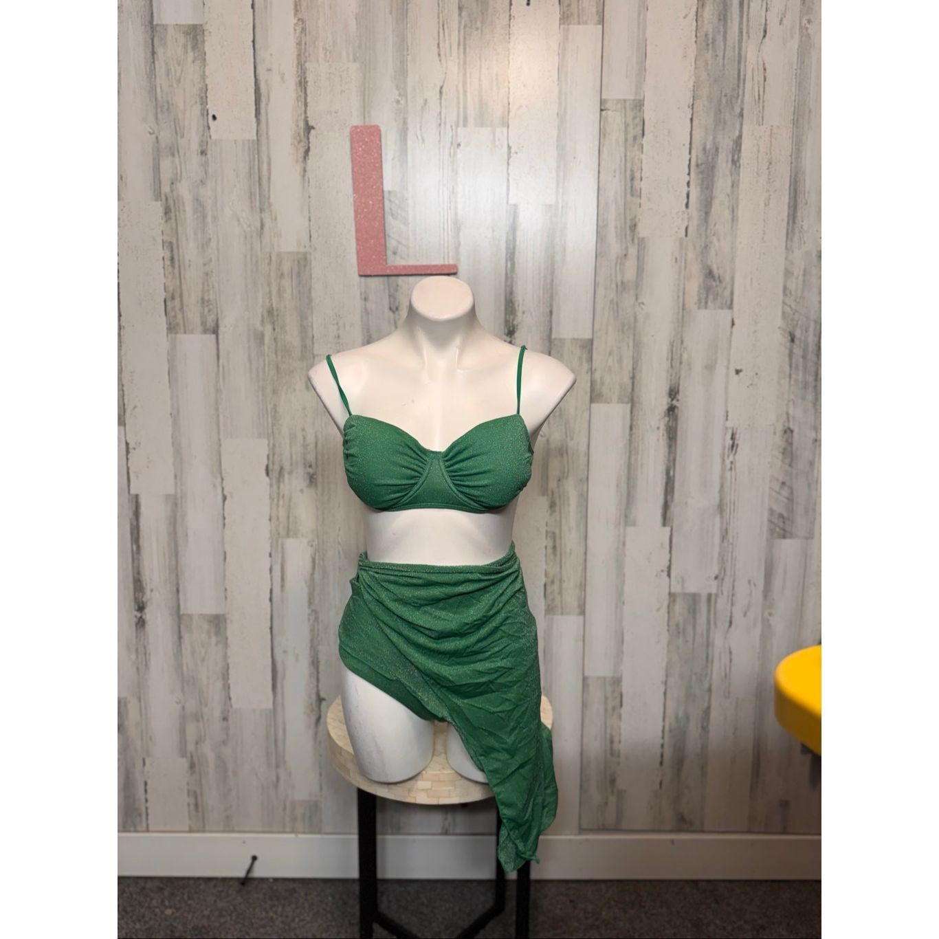 Other Green Sparkle 3-Piece Bikini Set Women’s Size L | Ruched Top + Bottoms + Sarong Cover Up Swimwear Size ONE SIZE - 1 Thumbnail