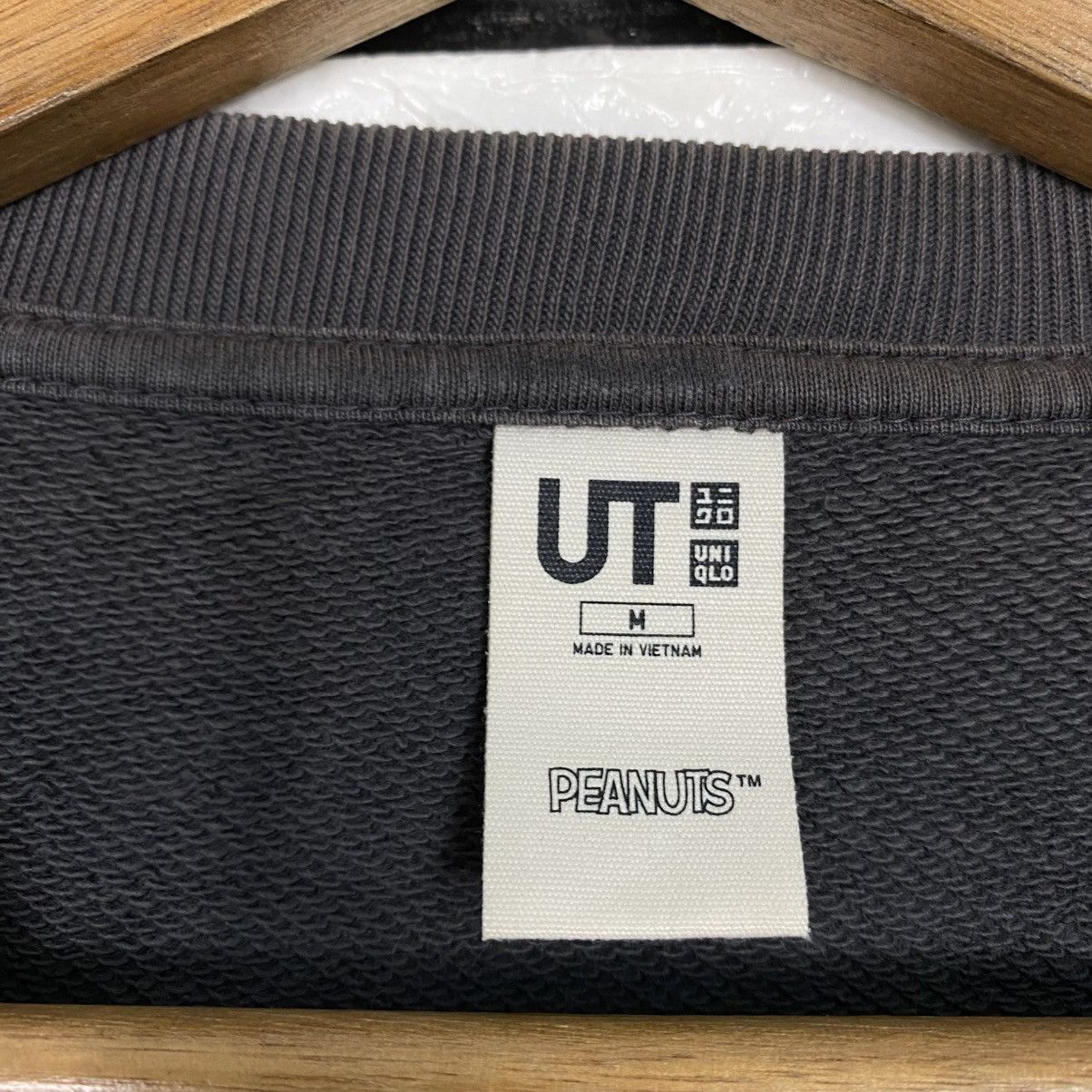 Japanese Brand 📌Vintage Sweatshirt UT Peanuts Big Logo Size US M / EU 48-50 / 2 - 15 Thumbnail