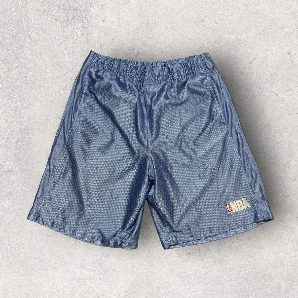 NBA × Vintage Vintage NBA shorts Size US 34 / EU 50 - 1 Thumbnail