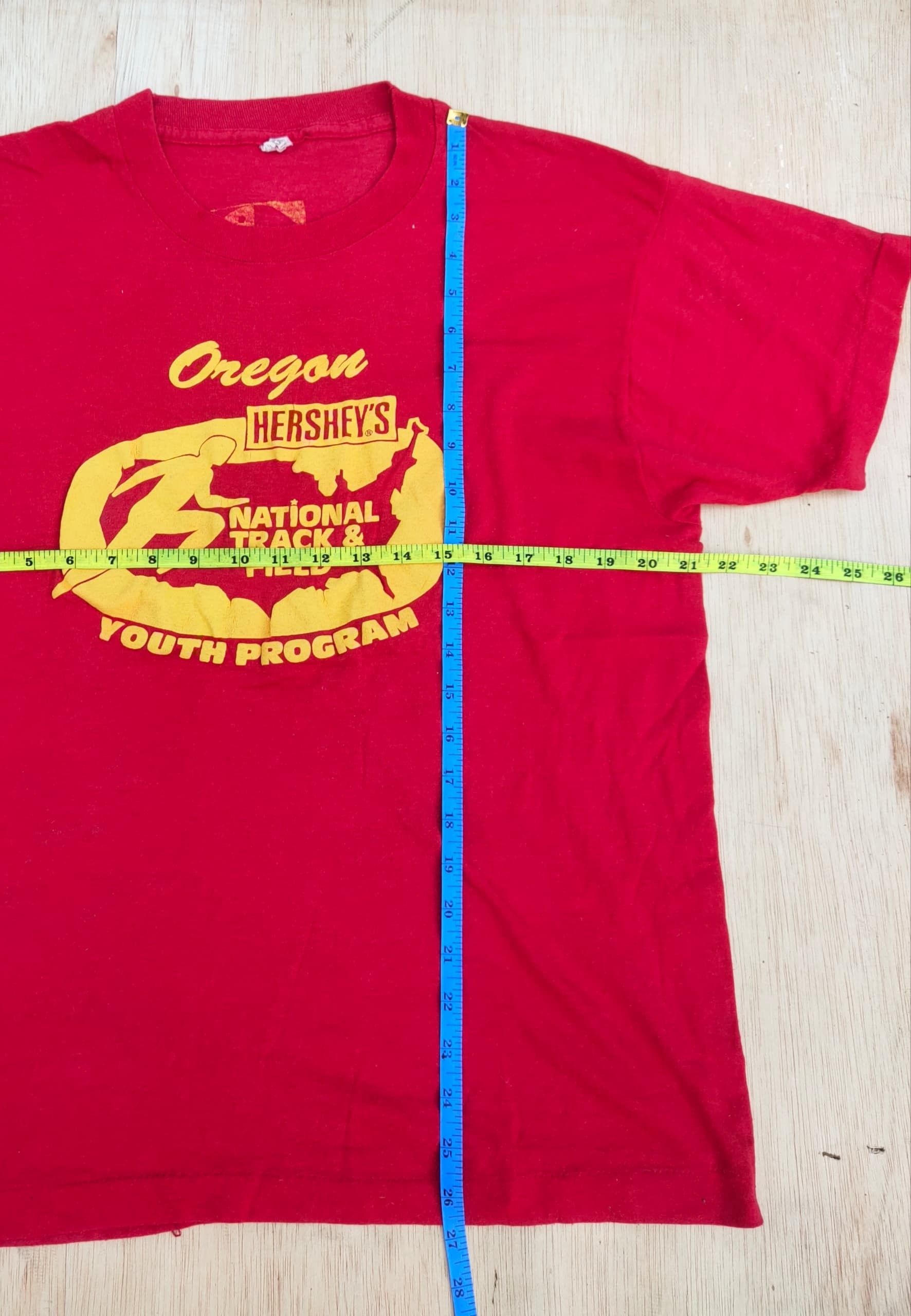 Vintage Vintage Hershey’s 1992 National Track & Field T-shirt Size US XL / EU 56 / 4 - 4 Thumbnail