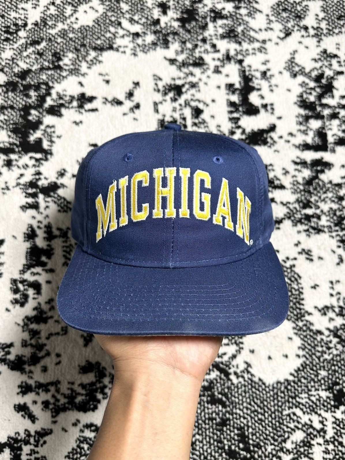 Starter Vintage Michigan Wolverines Starter Hat Size ONE SIZE - 1 Thumbnail