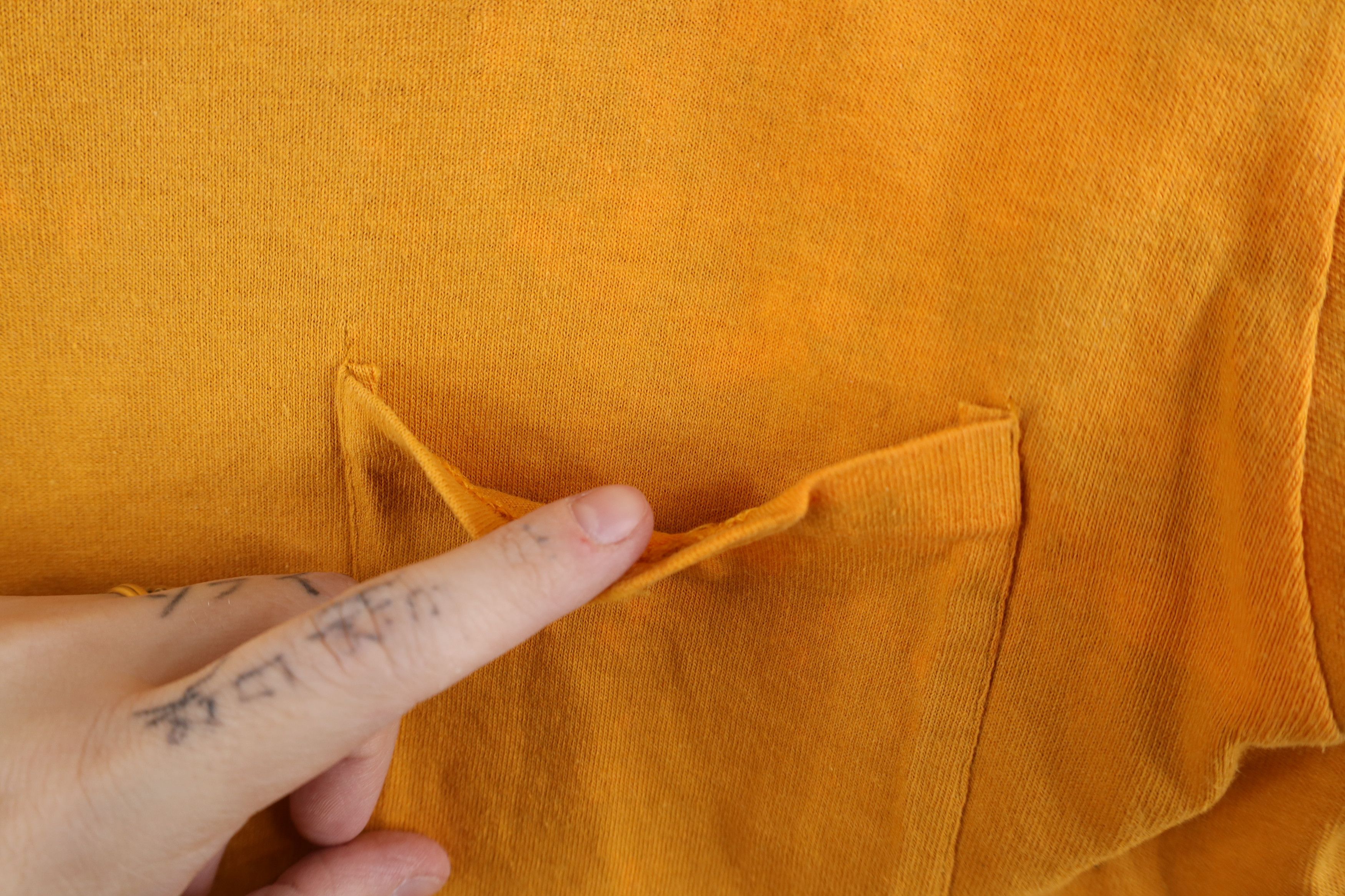 Vintage Vintage 70s Streetwear Blank Pocket T-Shirt Orange USA Size US M / EU 48-50 / 2 - 7 Thumbnail