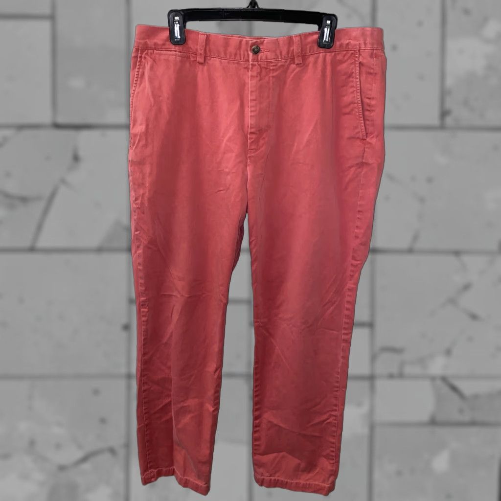 Polo Ralph Lauren Polo Ralph Lauren Pants Mens Red Zip Fly Casual Regular 36x31 Cotton Casual Trousers Men 36 Red 90s? (adjust decade if no) Mens Size US M / EU 48-50 / 2 - 1 Thumbnail