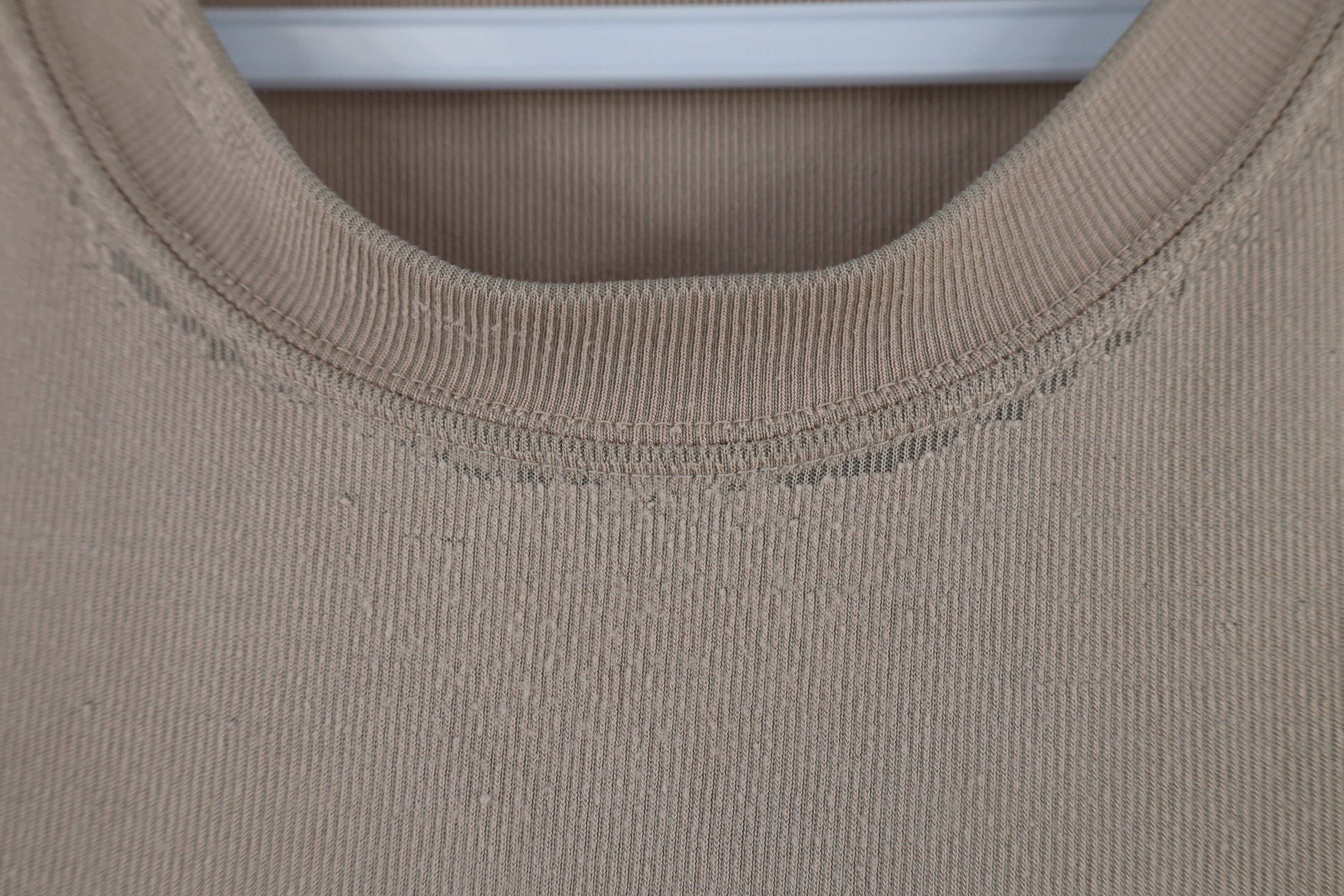 Vintage Vintage 90s Streetwear Blank Ribbed Knit T-Shirt Beige Size US L / EU 52-54 / 3 - 7 Thumbnail