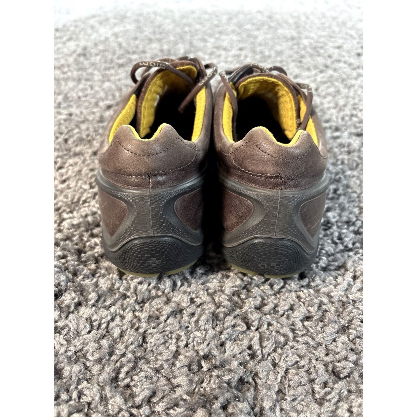 Ecco ECCO Biom Biom Grip Shoes Mens 40 Brown Leather Walking Trail Sneakers Low Top Mens Brown Leather Athletic Sneaker Shoes Ventage? Size US M / EU 48-50 / 2 - 3 Thumbnail