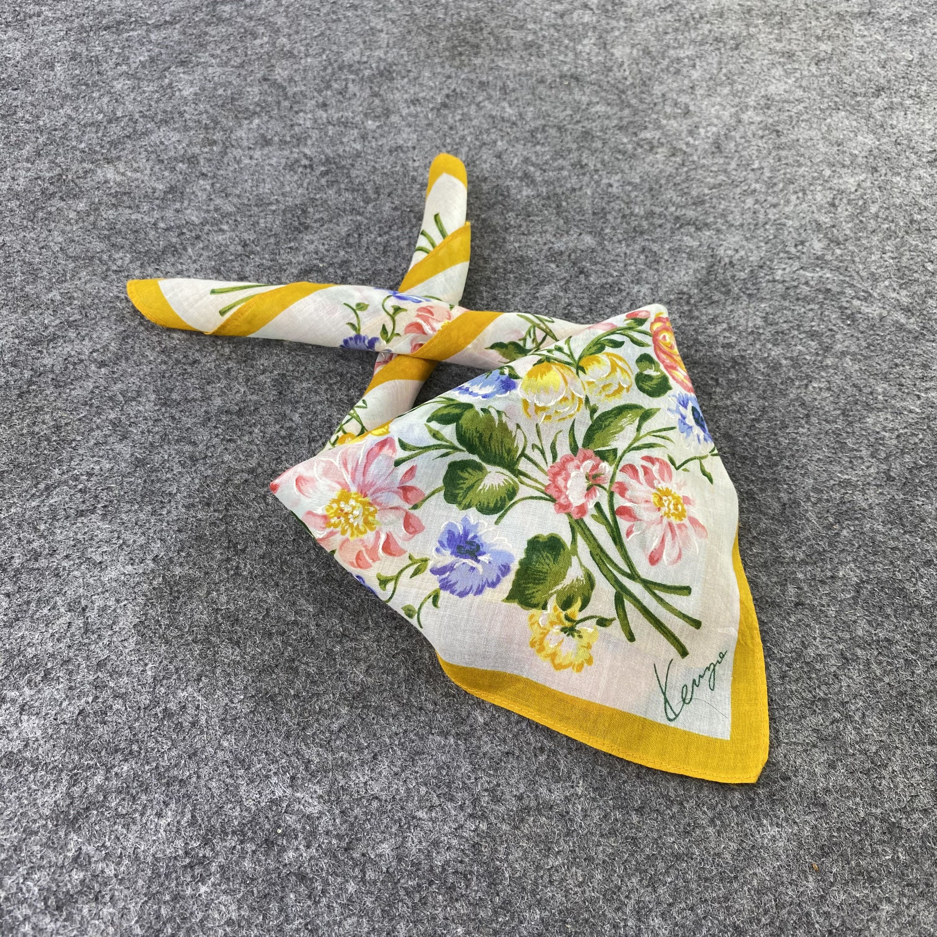 Kenzo Kenzo Handkerchief / Bandana / Neckerchief-B1071 Size ONE SIZE - 1 Thumbnail