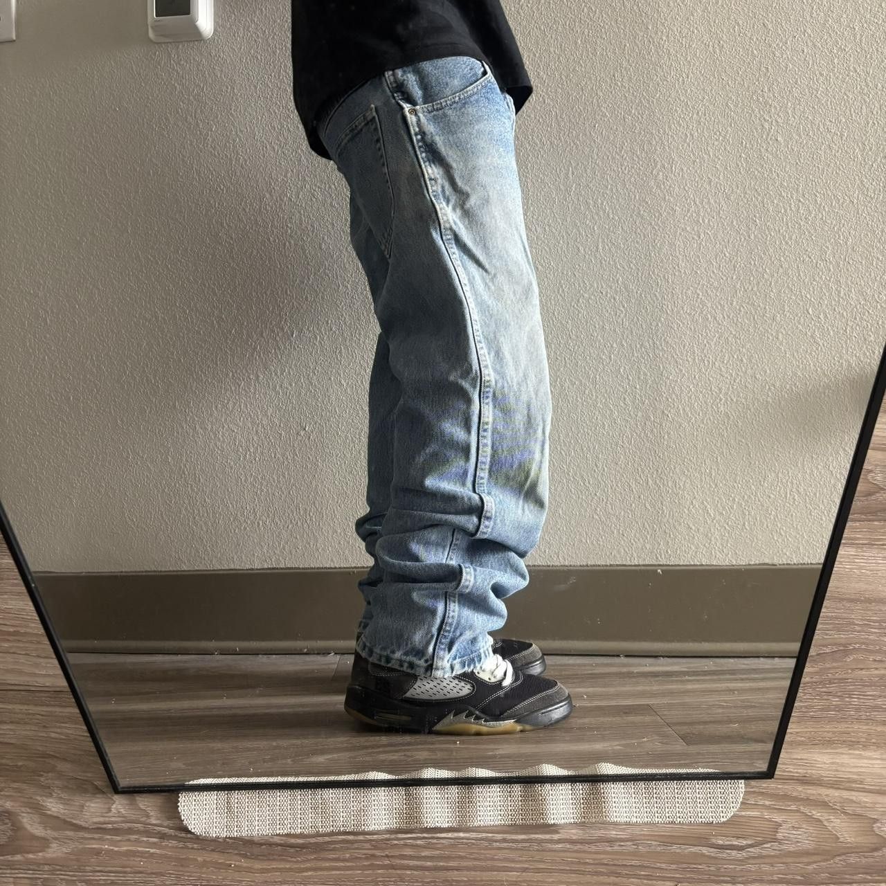 Vintage Crazy Vintage Y2K/2000s Light Wash Workwear Essential Denim Jeans! 35x30 Size US 35 - 2 Thumbnail