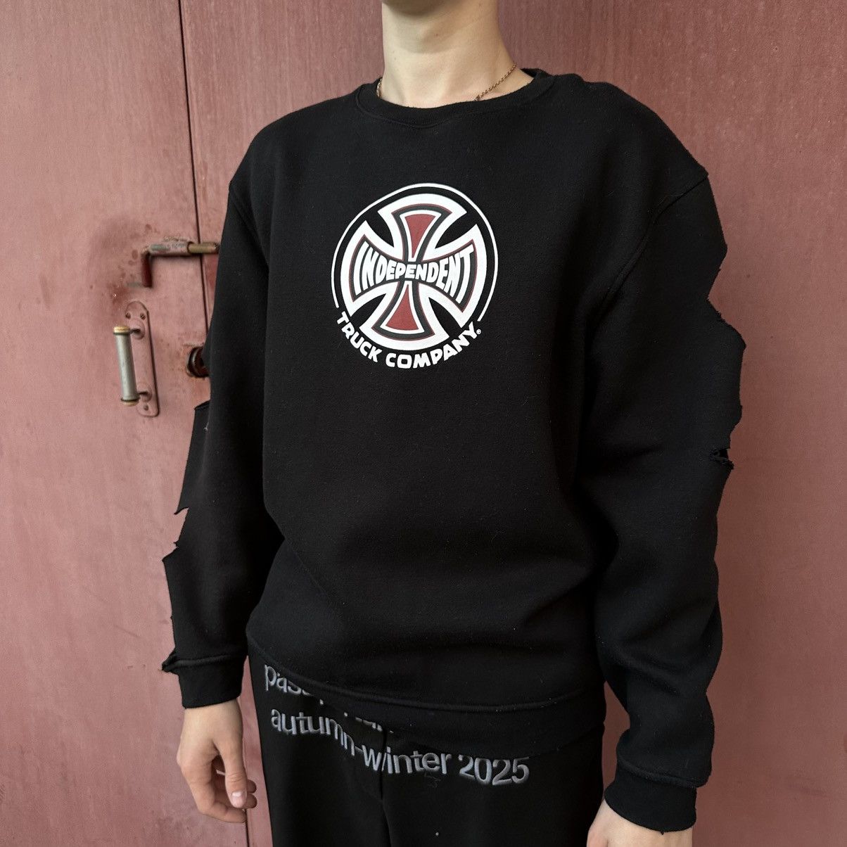 Independent Truck Co. Vintage Independent Sweatshirt Big Logo Band SK8 Custom 00s Size US L / EU 52-54 / 3 - 2 Thumbnail