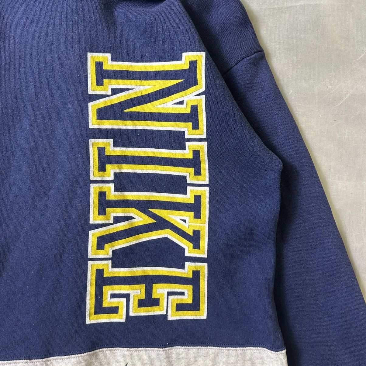 Nike Vintage 90s Nike Big Logo Hoodie Size S / US 4 / IT 40 - 3 Thumbnail