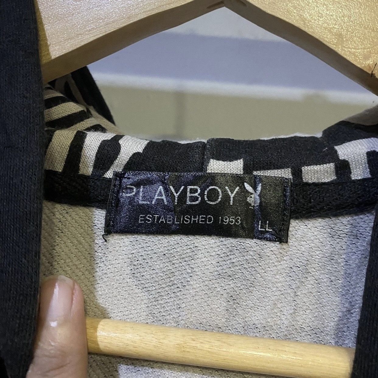 Playboy Playboy Full Print Short Sleeve Hoodie Size US L / EU 52-54 / 3 - 7 Thumbnail
