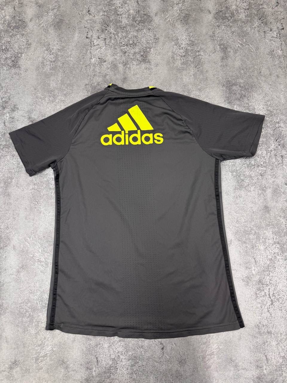 Adidas Adidas Chelsea FC Men Training Football Jersey 2016/17Grey Size US M / EU 48-50 / 2 - 8 Thumbnail