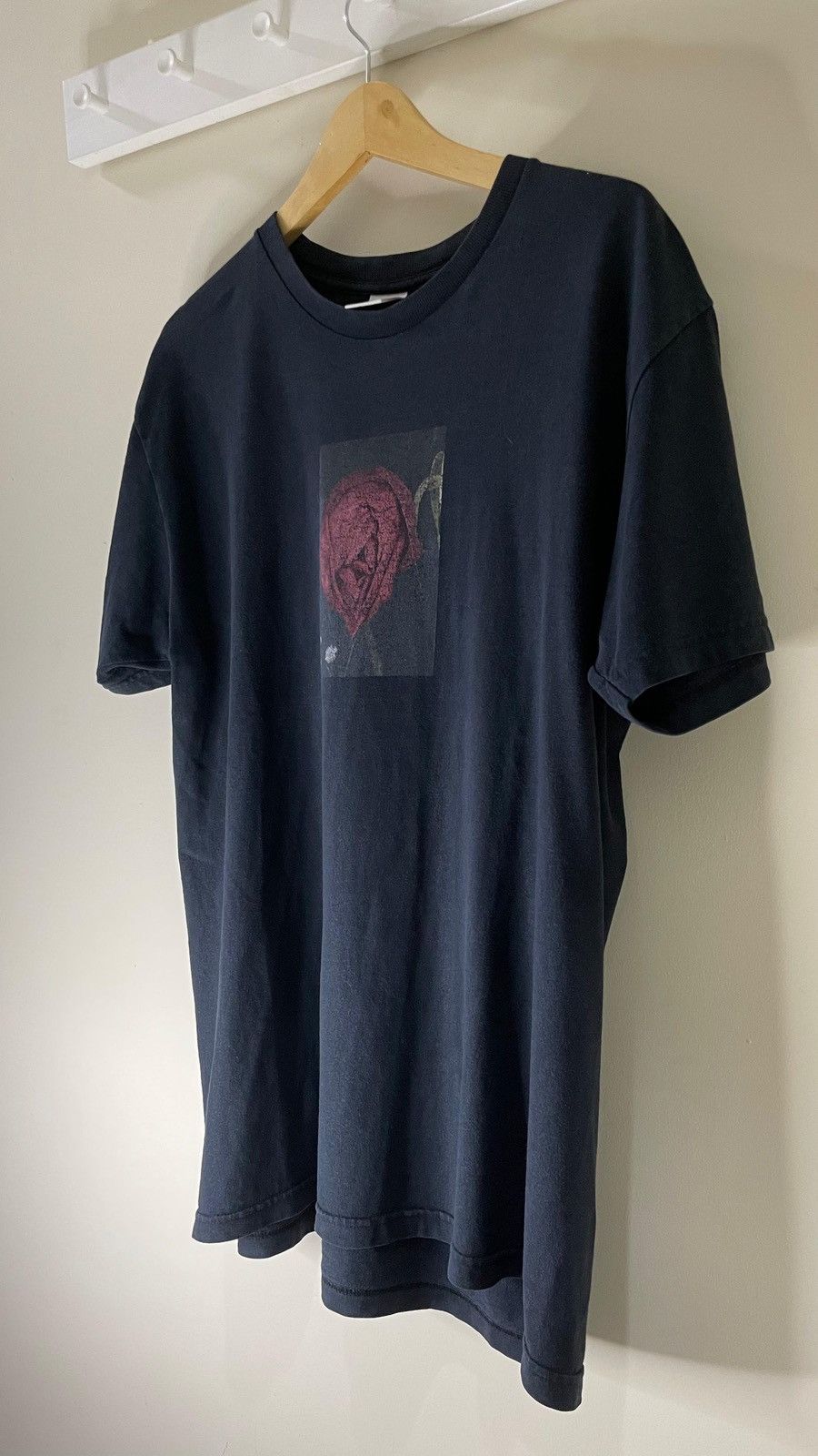 Supreme Supreme x Araki Rose Tee Black Size US L / EU 52-54 / 3 - 1 Thumbnail