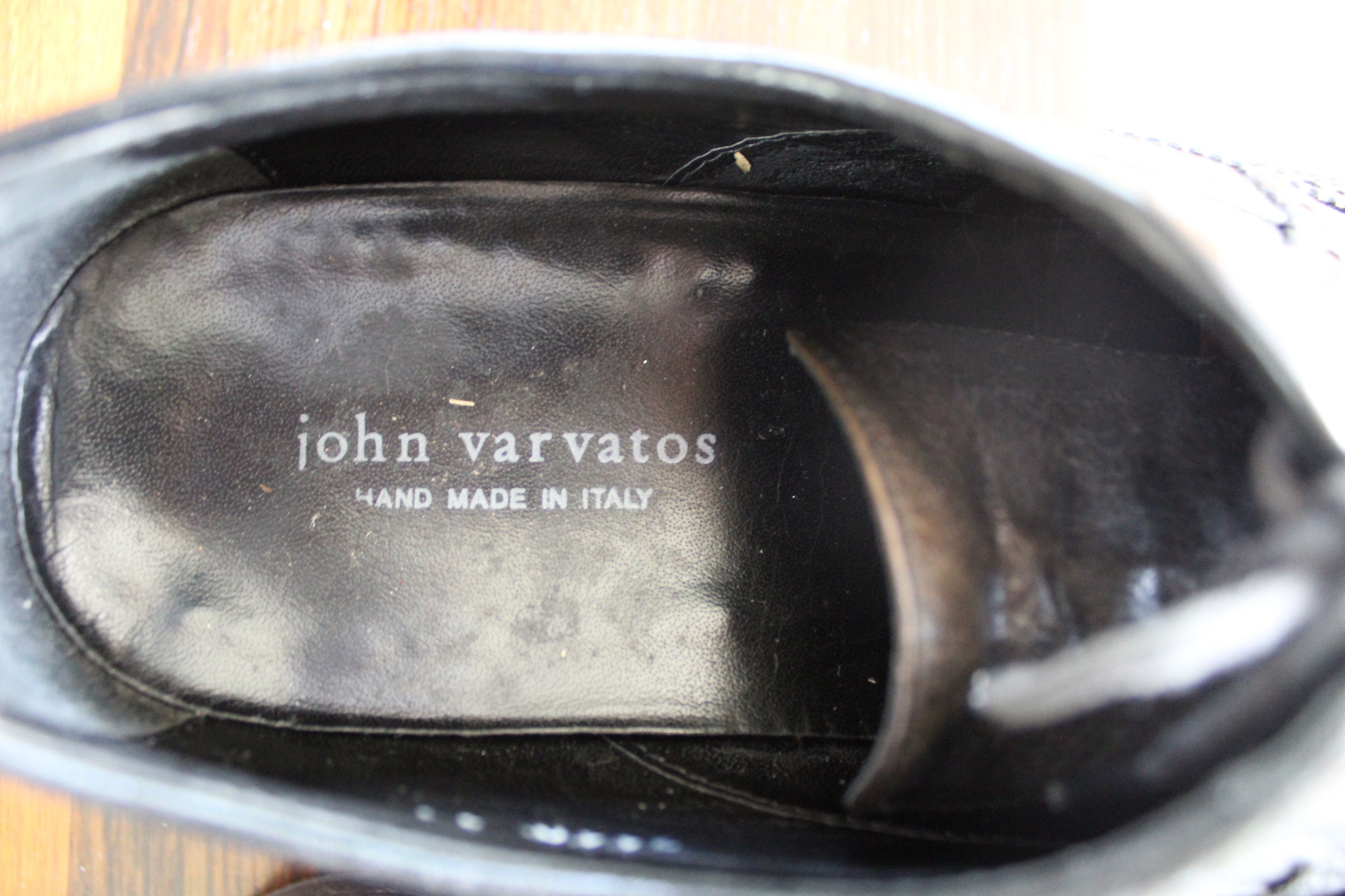 John Varvatos Varvatos Handmade in Italy — Wingtip Oxford w/ Cuban Heel Size US 11 / EU 44 - 7 Thumbnail