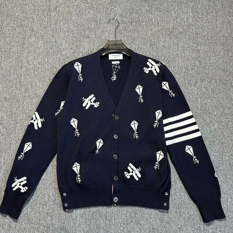 Thom Browne Thom Browne Printed Wool Blend Cardigan for Men 0089 Size US L / EU 52-54 / 3 - 1 Thumbnail