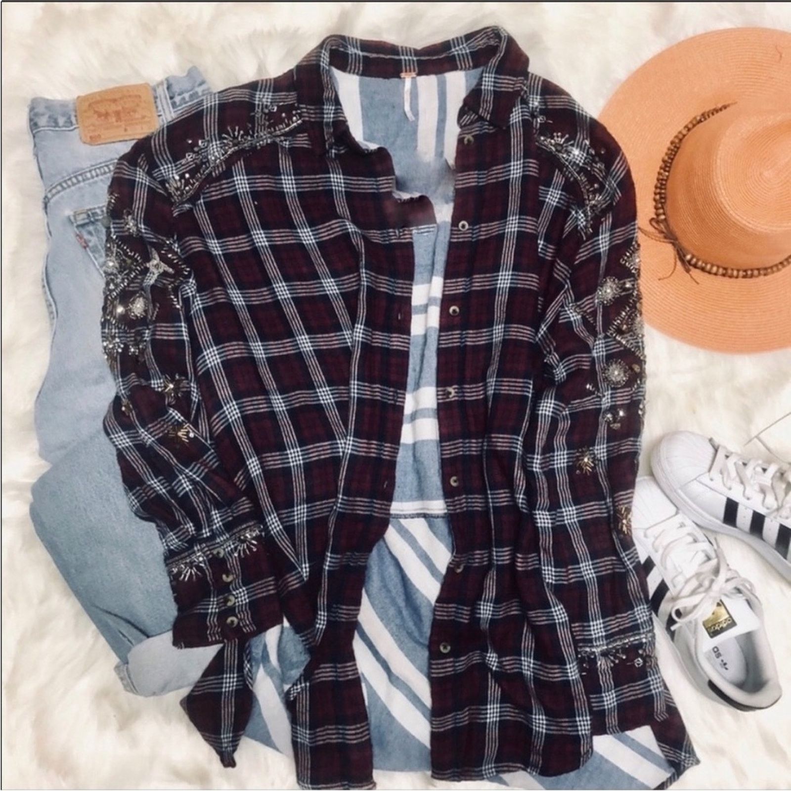 Free People FREE PEOPLE Sequin Bead Oversized Red Flannel Plaid Shirt Size XS / US 0-2 / IT 36-38 - 4 Thumbnail