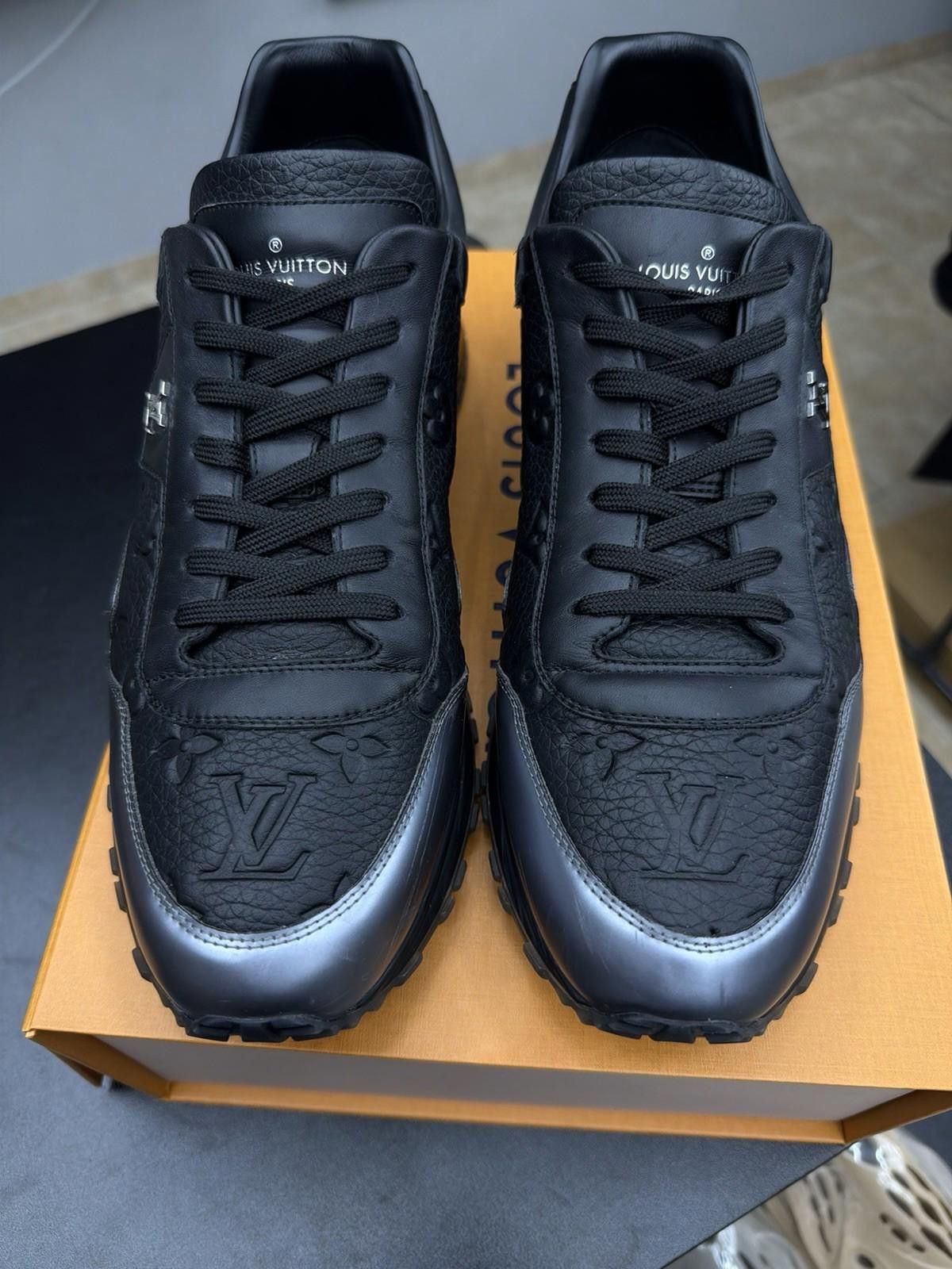 Louis Vuitton Size 10.5LV/11.5US - Louis Vuitton Run Away Triple Black Size US 11.5 / EU 44-45 - 7 Thumbnail