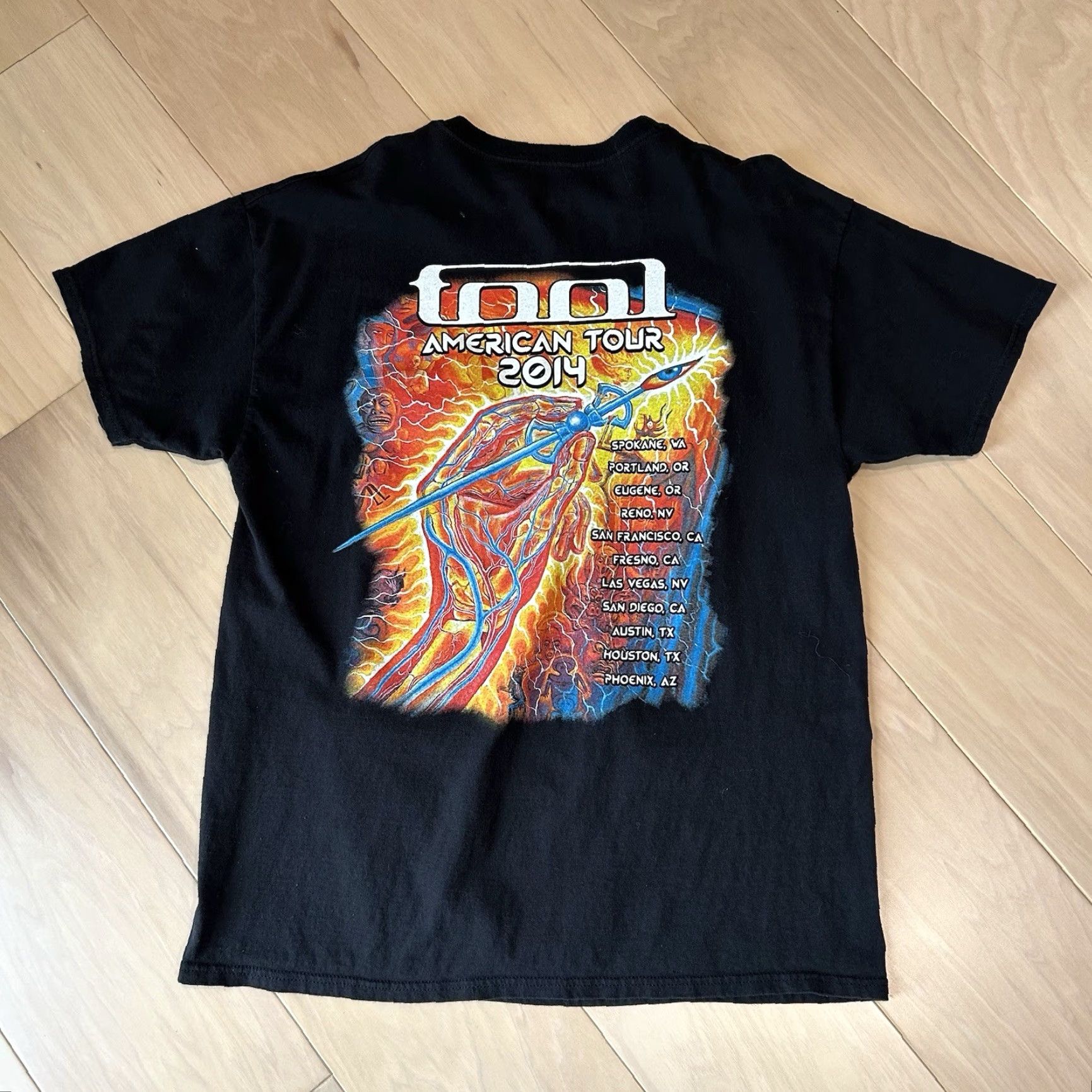 Hanes VINTAGE TOOL American Tour 2014 Tee Black T-Shirt Short Sleeve Men’s Large Size US L / EU 52-54 / 3 - 3 Thumbnail