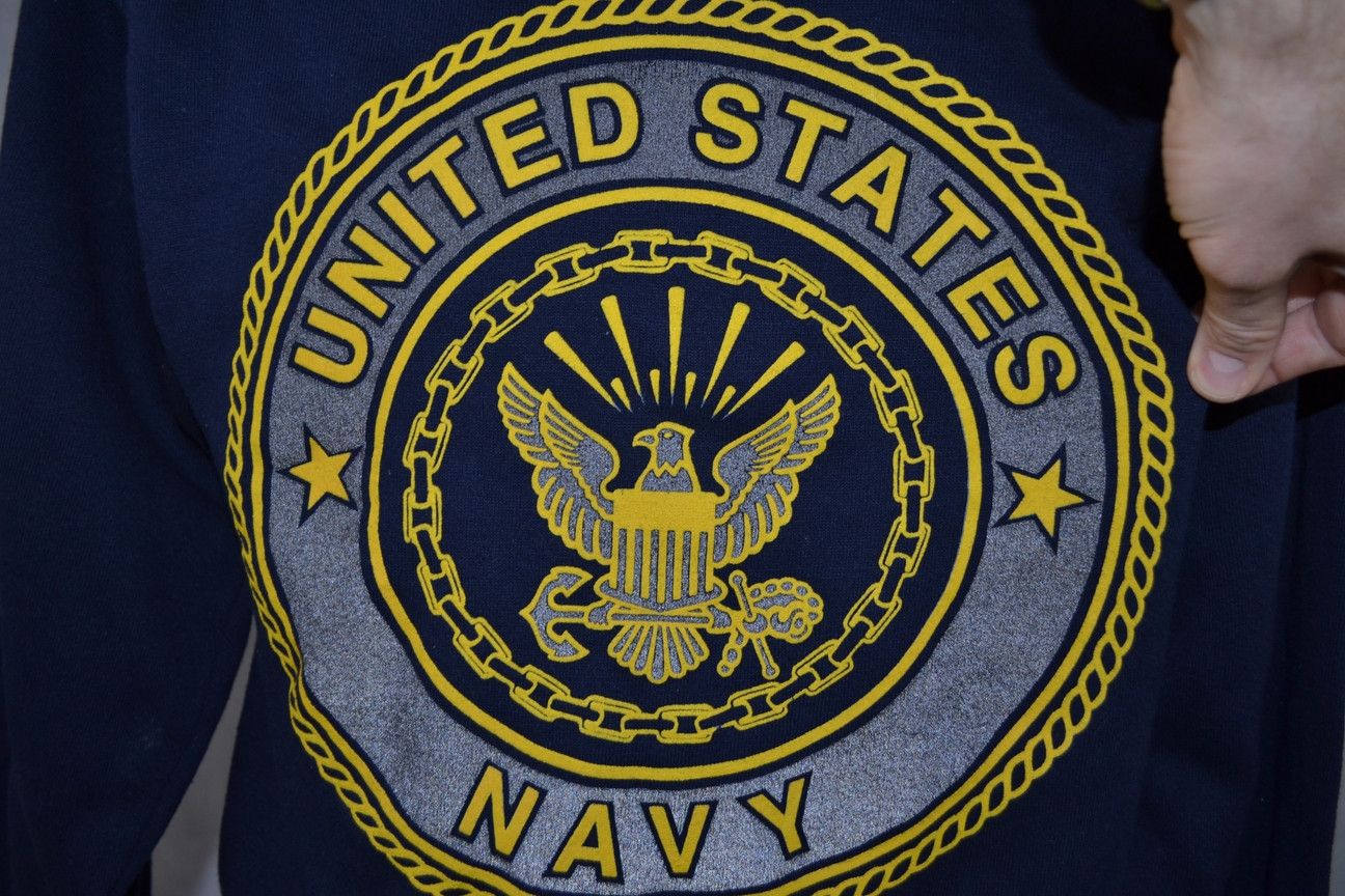 Vintage Soffe US NAVY Reflective 3M Vintage Crewneck Sweatshirt Size US XL / EU 56 / 4 - 5 Thumbnail