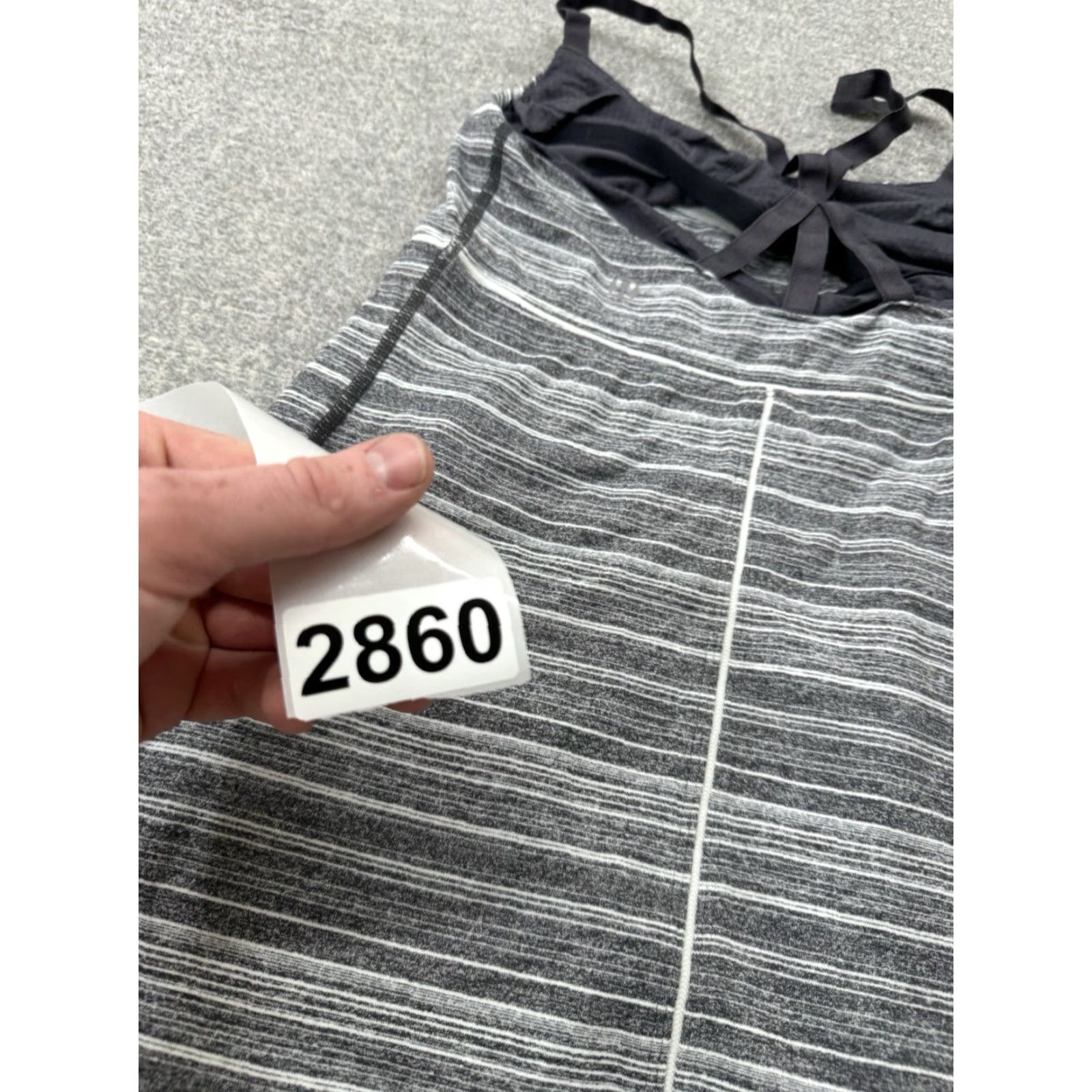 Lululemon Lululemon Striped Strappy Gray Tank Top Women’s 4 Striped Tank Activewear Racerback Loose Fit Size S / US 4 / IT 40 - 7 Thumbnail