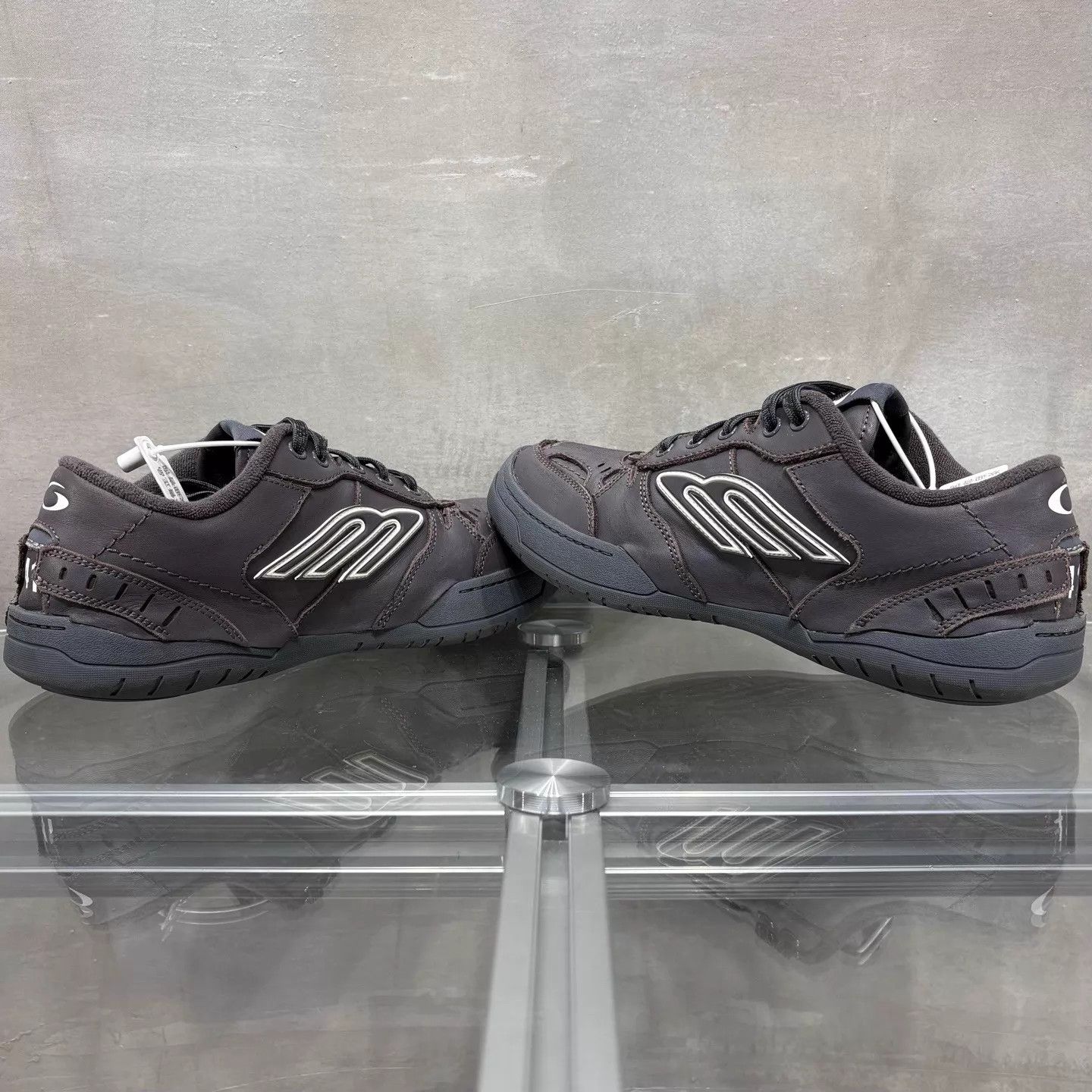 Balenciaga Balenciaga Hamptons Worn Out 25 Brown Sneakers 41 Size US 8 / EU 41 - 5 Thumbnail