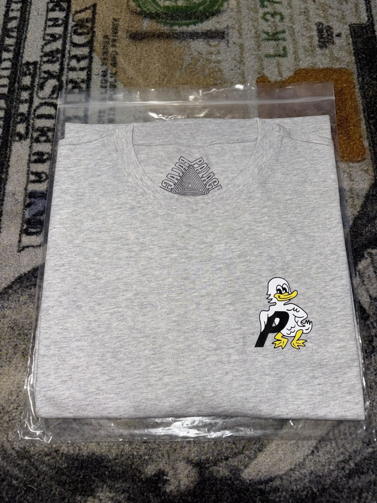 Palace Palace Duck Off T-Shirt Size US XL / EU 56 / 4 - 1 Thumbnail