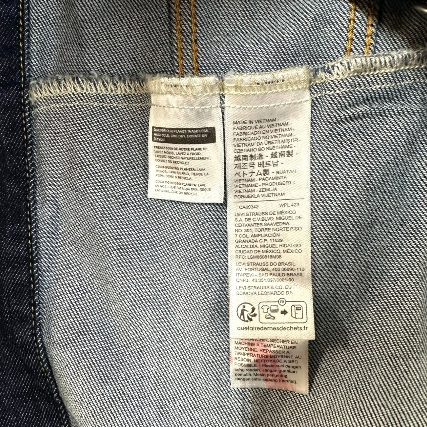 Levi's Levi's Denim Trucker Jacket Men XL Blue Jeans jacket Regular Fit Size US 36 / EU 52 - 6 Thumbnail