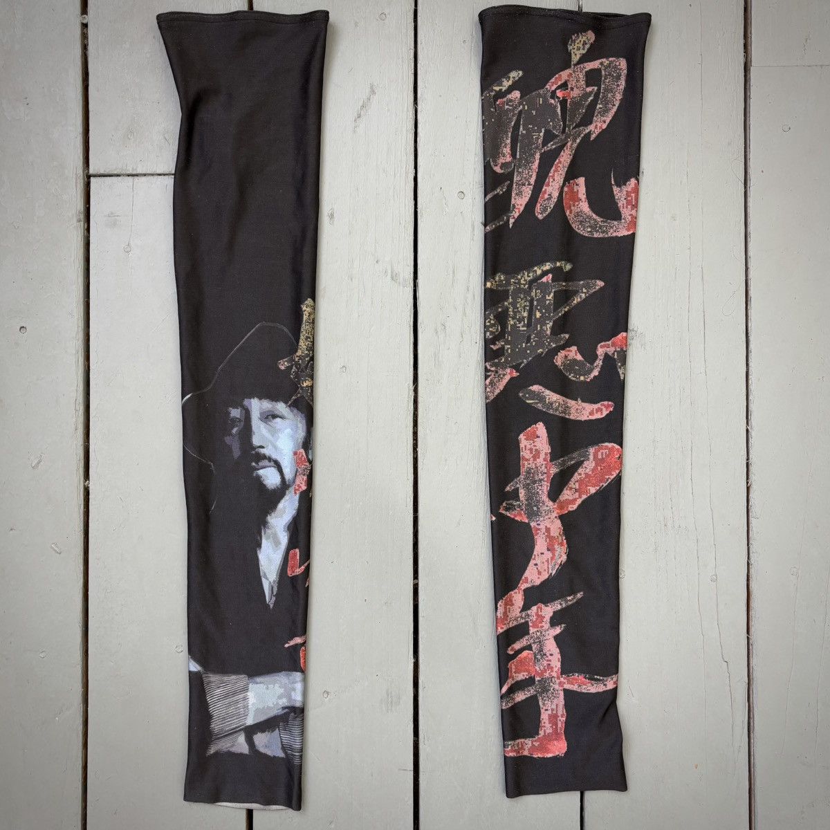 Yohji Yamamoto AW18 Pour Homme Tattoo Arm Sleeves Size ONE SIZE - 1 Thumbnail