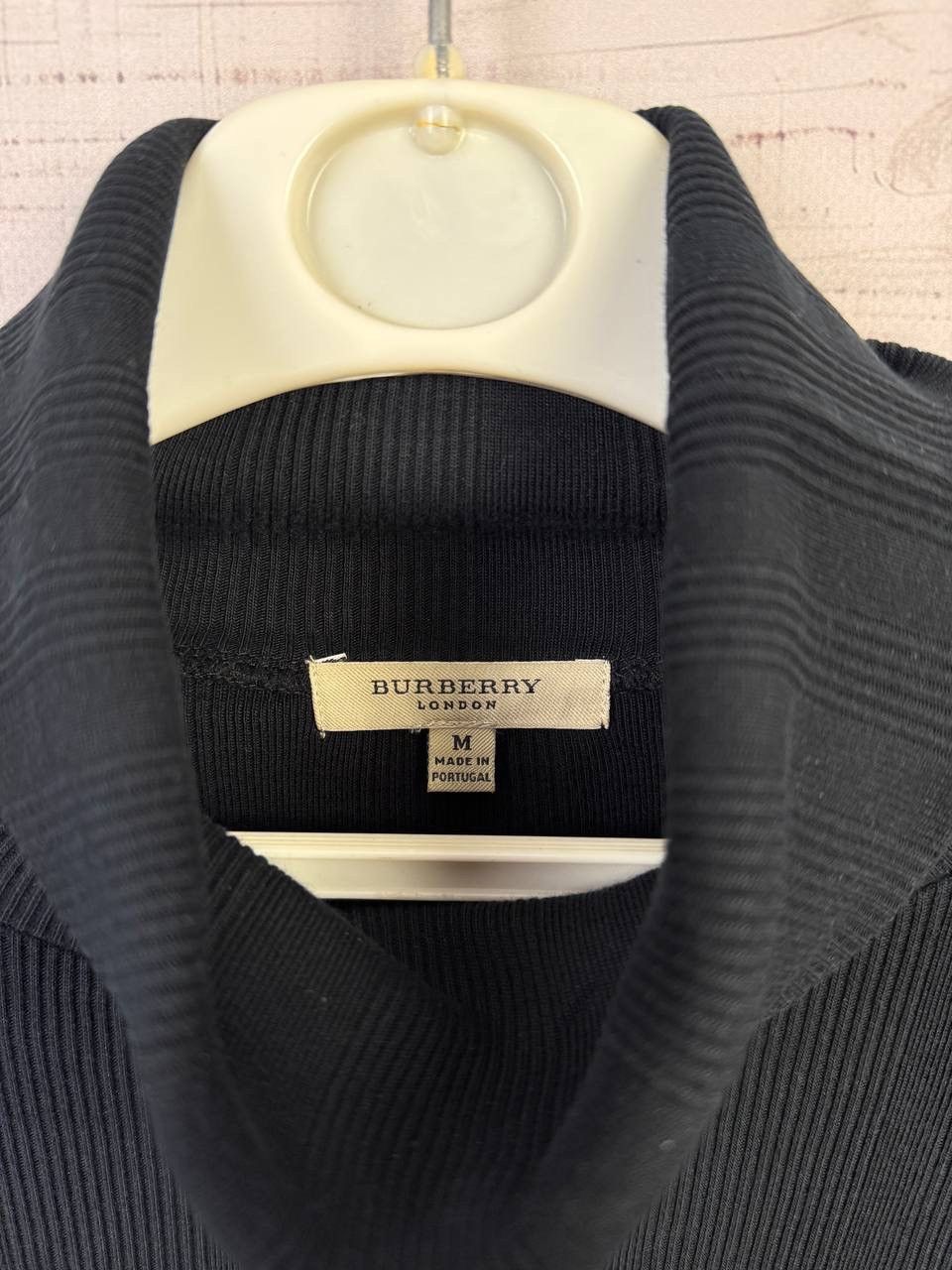 Burberry Vintage Burberry Longsleeve Tshirt Size US M / EU 48-50 / 2 - 14 Thumbnail