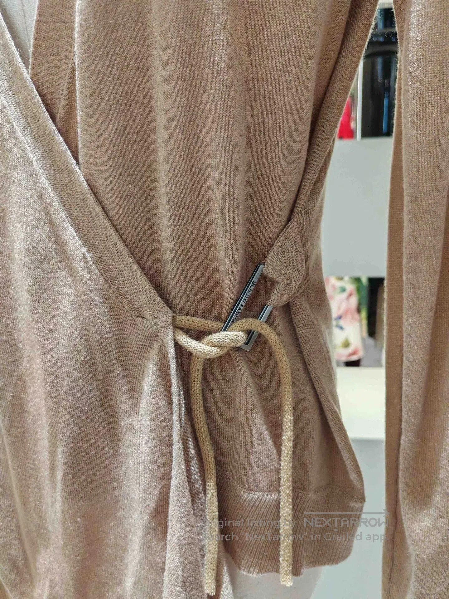 Bcbgmaxazria BCBGMAXAZRIA Beige V-Neck Cross Strap Knit Cardigan. Size XS / US 0-2 / IT 36-38 - 3 Thumbnail