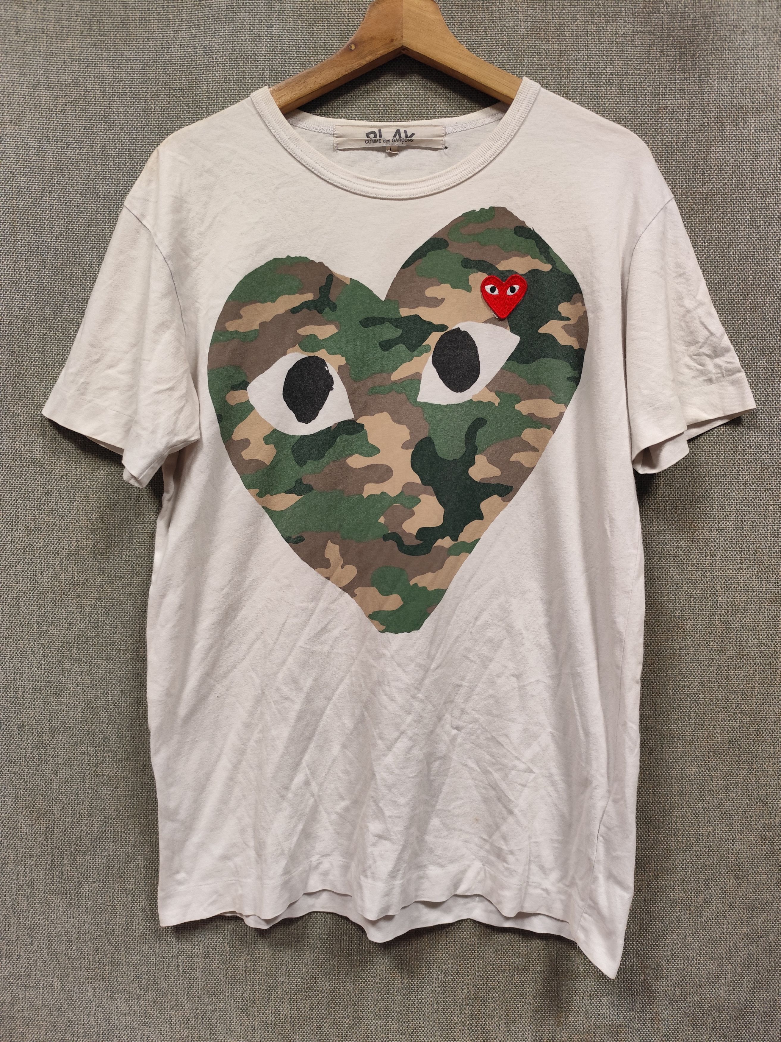 Comme des Garcons Vintage t shirt comme des garcons Size US L / EU 52-54 / 3 - 1 Thumbnail