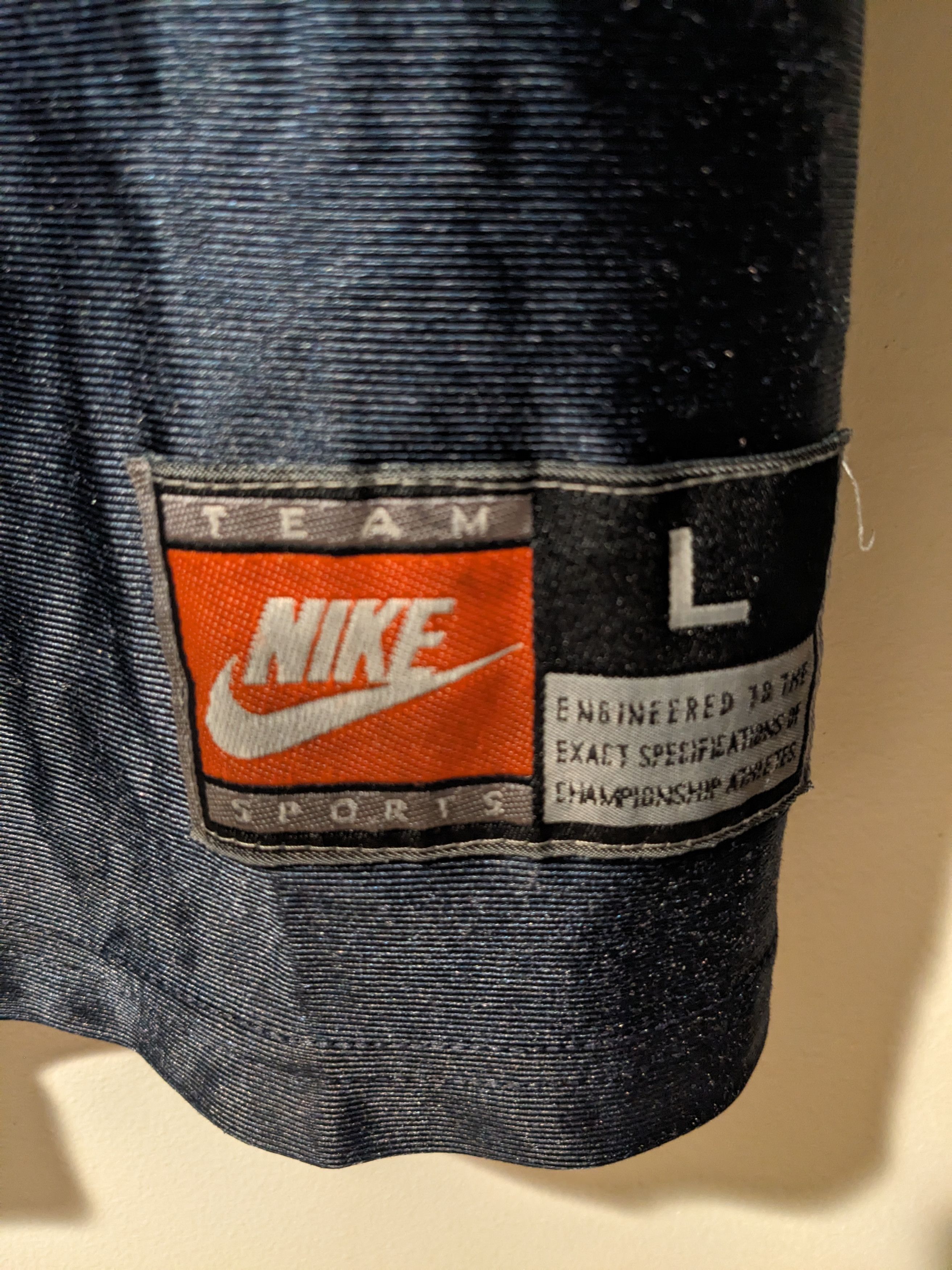 Nike × Vintage Vintage 90s Michigan University Nike Large Basketball Jersey Size US L / EU 52-54 / 3 - 3 Thumbnail