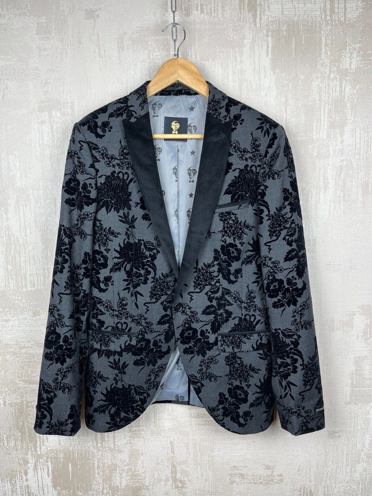 Noose & Monkey Noose & Monkey Paprika Jacket Floral Black Velvet Blazer Size US M / EU 48-50 / 2 - 1 Thumbnail