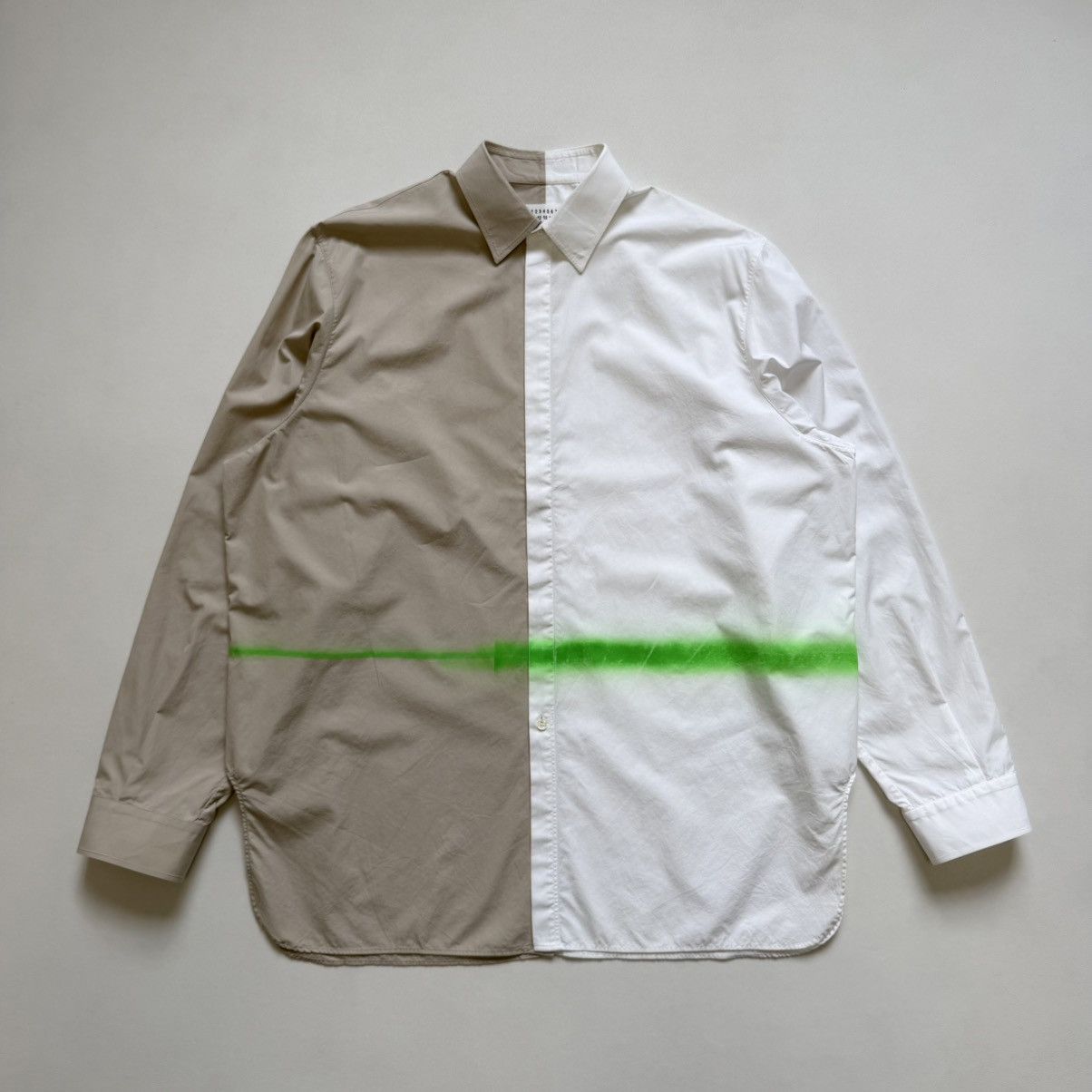 Maison Margiela A/W 17 Sample Split Colour Spray Paint Print Shirt Size US XL / EU 56 / 4 - 3 Thumbnail