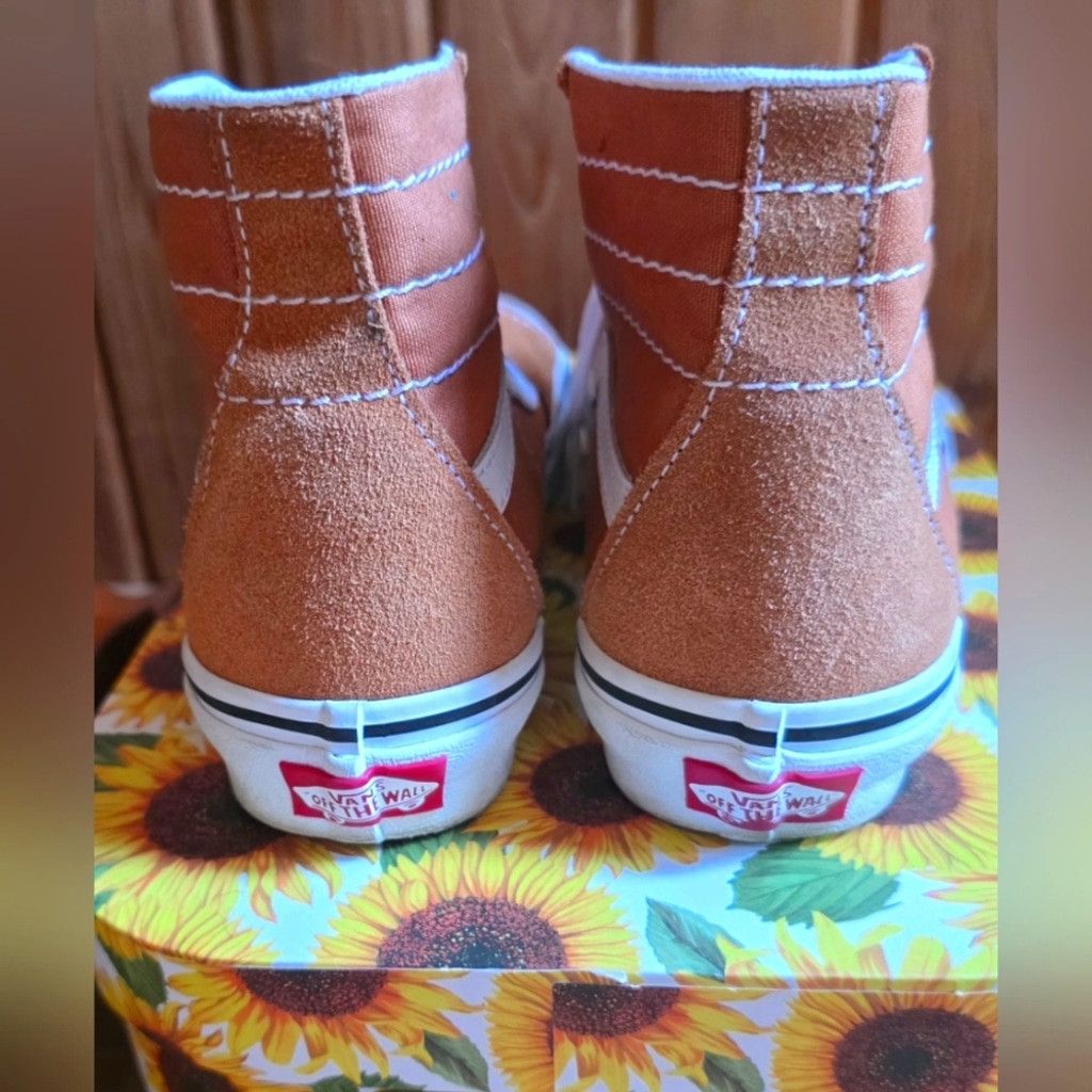 Vans Vans Tan and White High-Top Sneakers with Signature Stripe Size US 6 / IT 36 - 5 Thumbnail