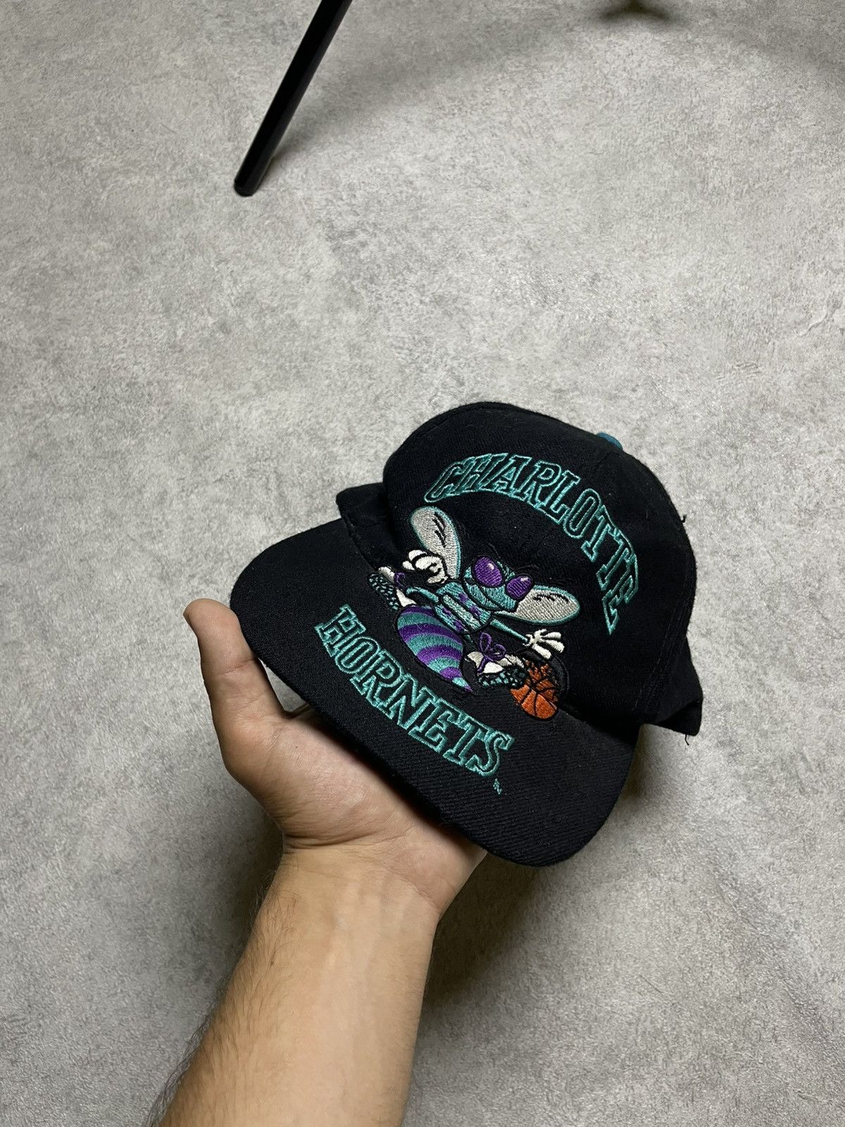 Drew Pearson NFL NBA CHARLOTTE HORNETS SNAPBACK (90s Buzzkiller Energy) Size ONE SIZE - 9 Thumbnail