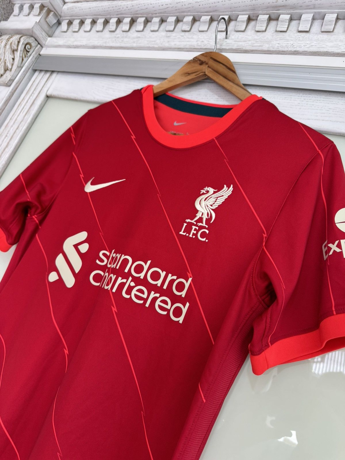 Nike Liverpool 2021-2022 Home Soccer Jersey Football Kit Shirt Size US S / EU 44-46 / 1 - 6 Thumbnail
