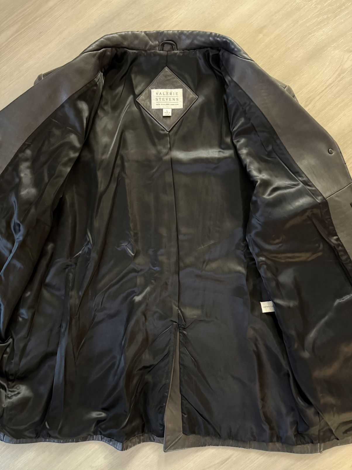 Vintage Vintage Valerie Stevens Ladies Black Lambskin Leather Sz L Size L / US 10 / IT 46 - 9 Thumbnail