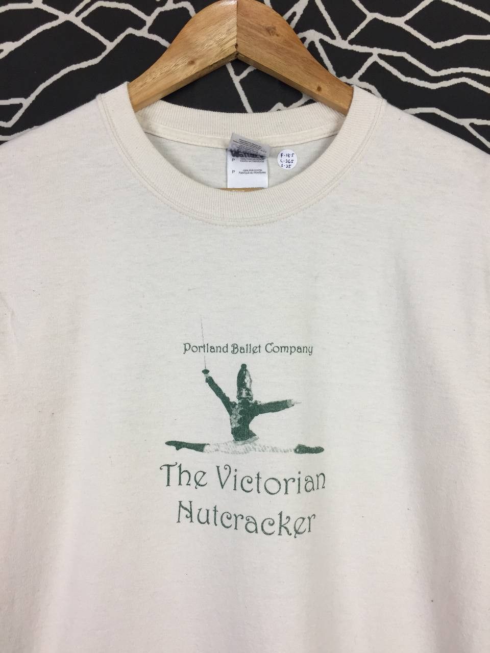 Gildan × Vintage Portland Ballet Company The Victorian Nutcracker Tee Size US S / EU 44-46 / 1 - 3 Thumbnail