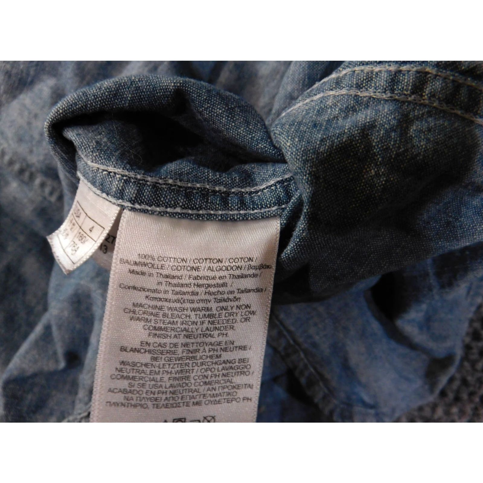 Brooks Brothers Brooks Brothers Button-Up Shirt Womens 4 Blue Chambray Casual Denim Size S / US 4 / IT 40 - 6 Thumbnail